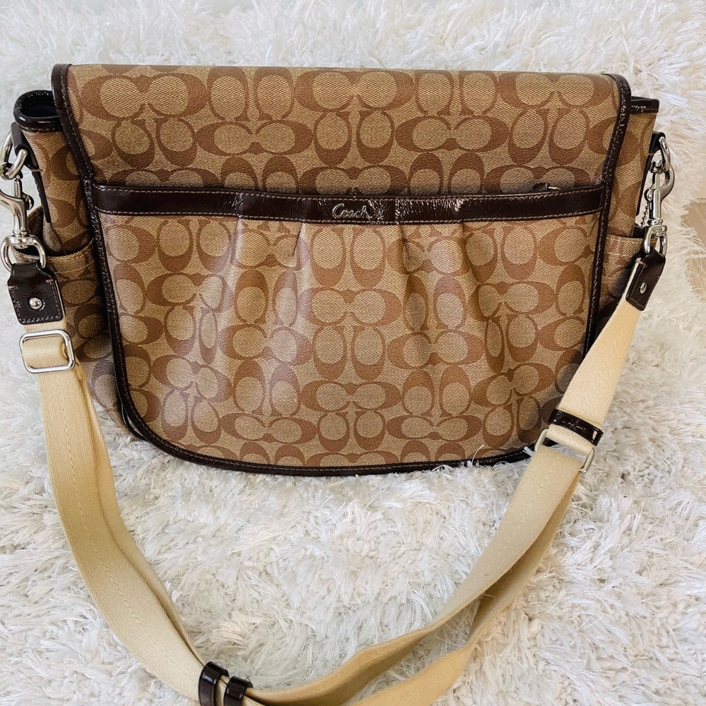 Coach Bag Like New!